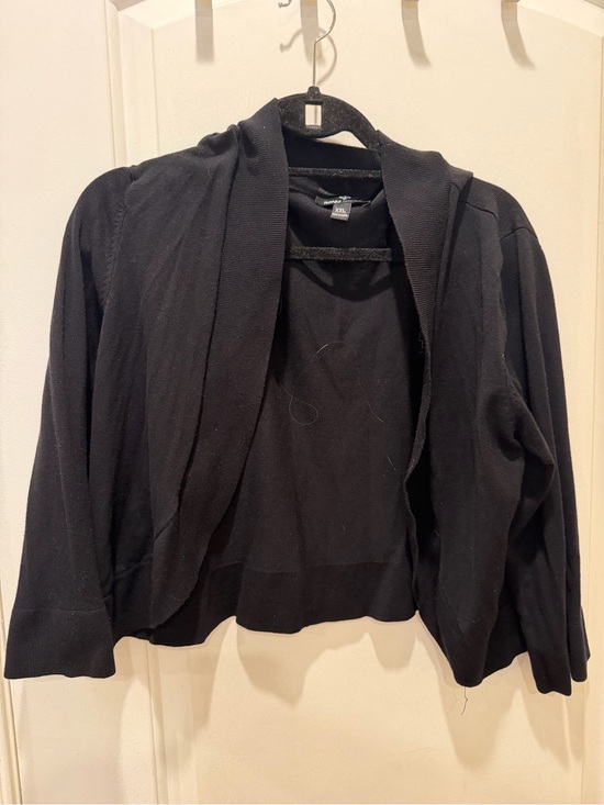 Ronni Nicole Sweaters - Ronni Nicole Black Open-Front Cropped Cardigan